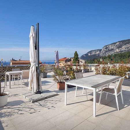 Apartamento Rocca Terrace Garda  Exterior foto